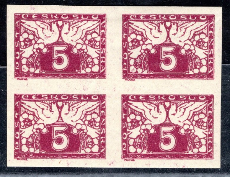 ZT 2 ; 5 h fialová ; 4- blok na známkovém papíru s lepem 