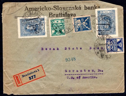 R dopis Z Bratislavy s 2 X č. 140 - TGM a známkami OR a holubice, adresovaný do USA s příchozím razítkem. Obálka je zastřižena, stopy poštovního provozu, zajímavá cílová destinace