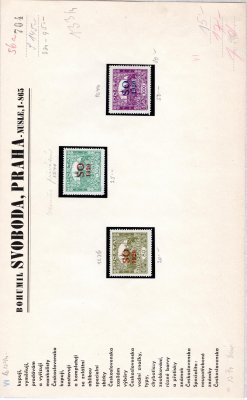 sestava 14 ks hradčanských známek s přetiskem SO 1920 a perforací 13 3/4,  na nálepních listech I. republikového obchodníka, zajímavé