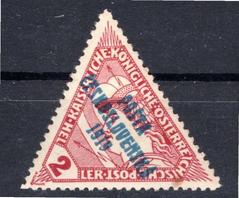 55 III, Typ - trojúhelníková hnědočervená známka s přetiskem Pošta československá 1919 III. Typu, původní lep s dvěma stopami po nálepkách a zahnědlá skvrna v papíru, hezké centrování známky i přetisku, na lepu v dolní části otisk majetnické značky



