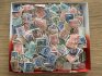 Více než 2000 hradčanských známek v krabičce od bonboniéry 