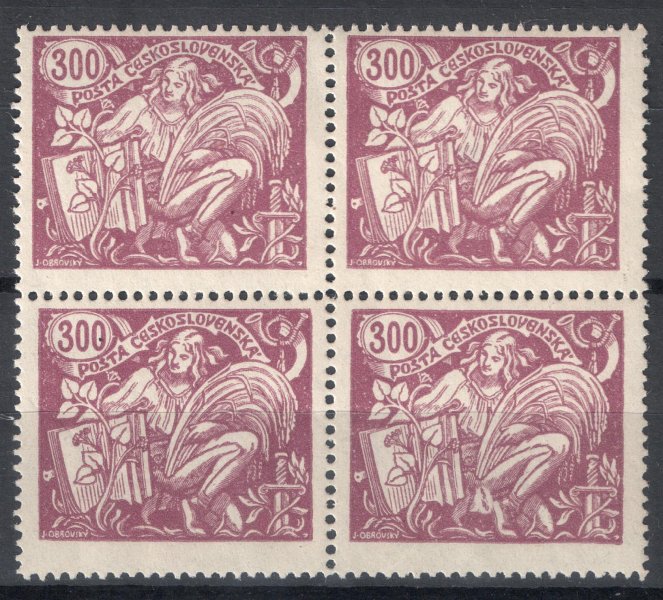 175 A I - čtyřblok hodnoty 300h fialová, zoubkování ŘZ 13 3/4, typ I, kat. 1200 Kč, přes jednu známku vrása v papíru
