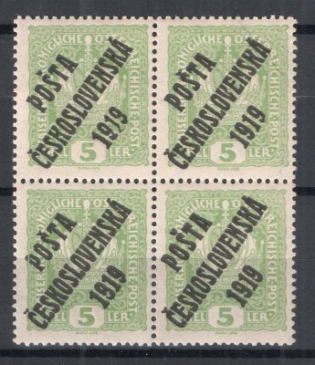 34 IIa - čtyřblok hodnoty 5h světle zelená s přetiskem Pošta českolsovenská 1919, spojený podtyp přetisku IIa, zk. Stupka