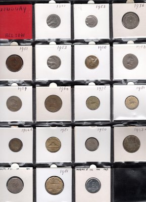 Lot 30 mincí URUGUAY 1901-2005 centesimos, pesos, oběžné mince, průřez daného období, rozprodej sbírky