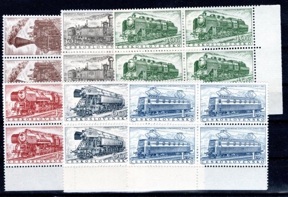 907 - 12, lokomotivy, krajové 4 bloky