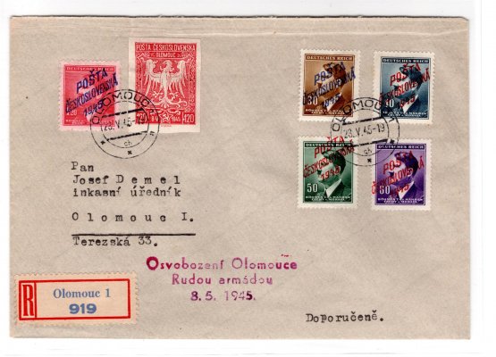R obálka s revolučními známkami, červený kašet Osvobození Olomouce, černé denní razítko Olomouc  23.5.1945, dekorativní