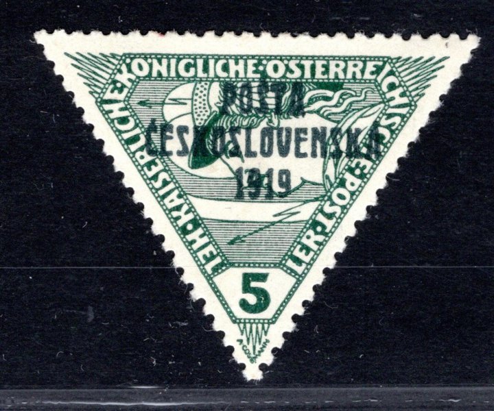 56  typ III, zelený trojúhelník - spěšné, attest Vrba, hledaná známka