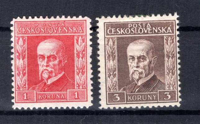 197 - 198; dvojice známek s portrétem T.G. Masaryka, rytina - III. Typ, obě známky s původním lepem se stopou po nálepce, hodnota 1 Kč výrobní vada lepu