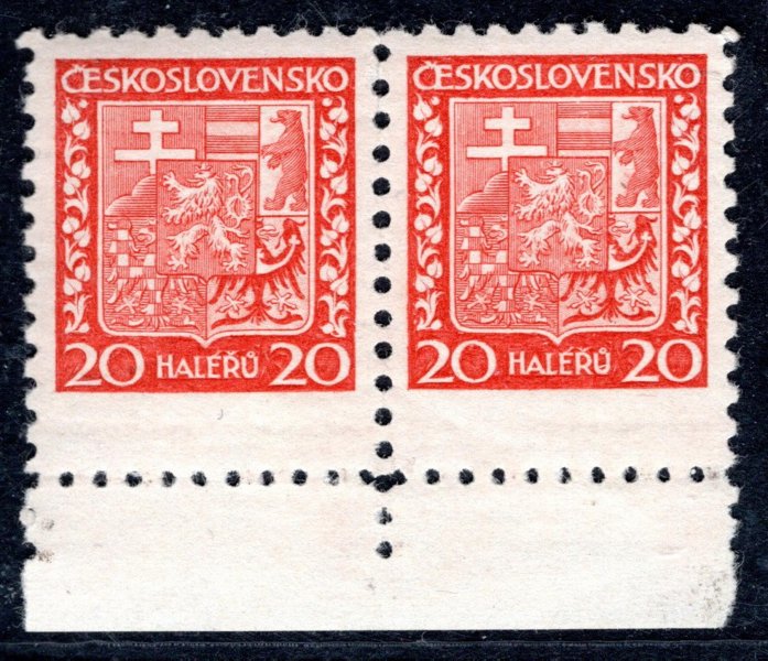 250, krajová dvoupáska, státní znak 20 h červená - odskok perforace